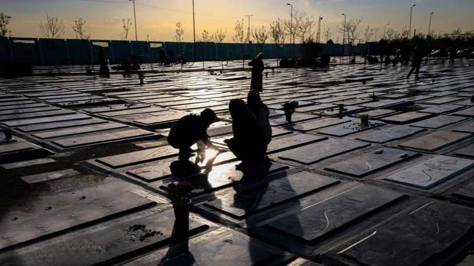 راهنمای انتخاب بهترین جنس و نوع سنگ قبر