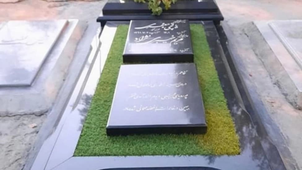 راهنمای نگهداری و مراقبت از سنگ مزار